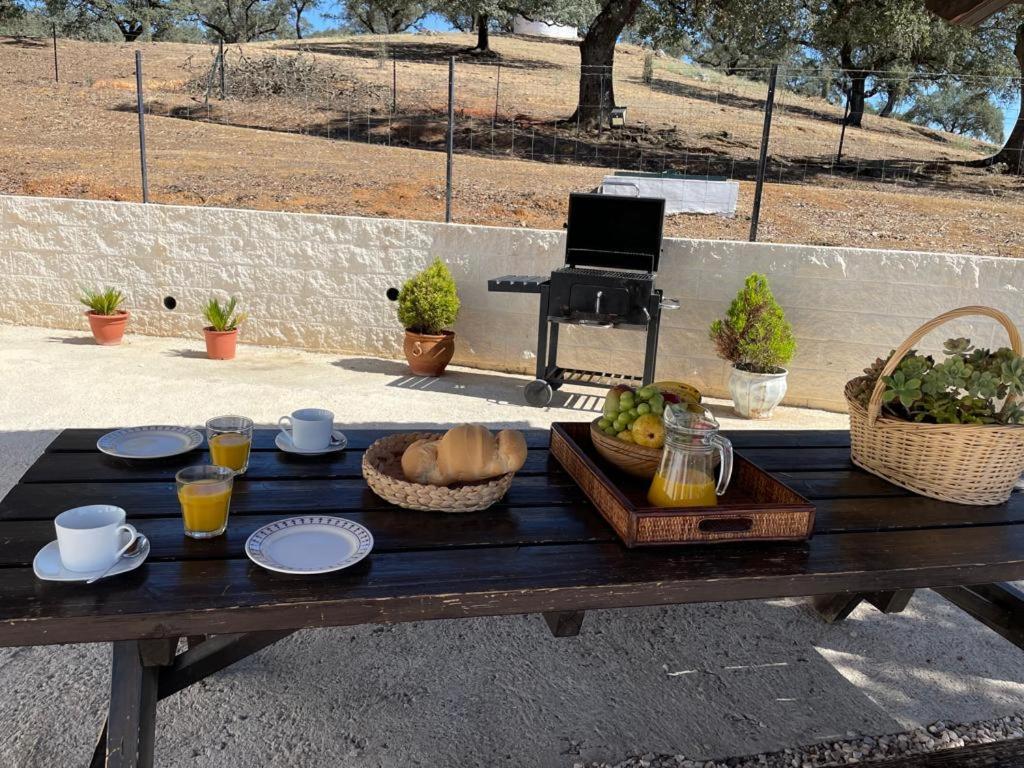 Casa Rural La Dehesilla カサジャ・デ・ラ・シエラ エクステリア 写真