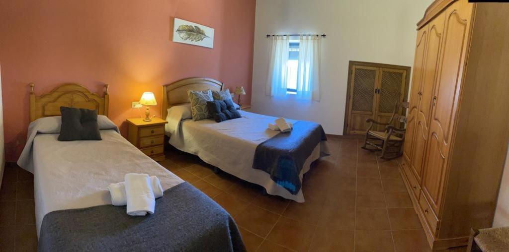 Casa Rural La Dehesilla カサジャ・デ・ラ・シエラ エクステリア 写真